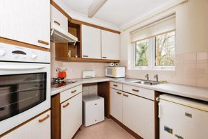 Kitchen- click for photo gallery